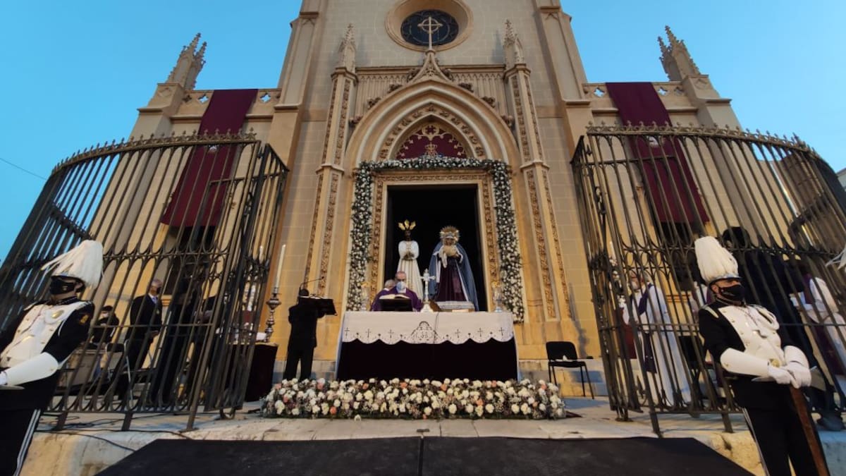 La Misa del Alba del Cautivo da paso a la Semana Santa de Málaga