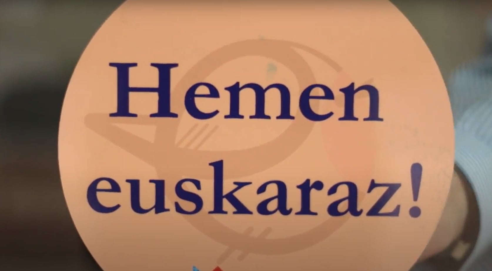 Cartel para informar sobre la opción de ser atendido en euskera. / Ayuntamiento de Barakaldo