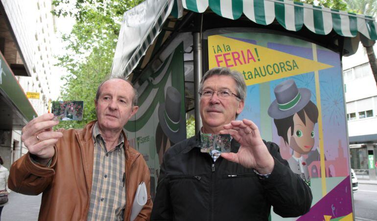 Andrés Pino y Juan Cebrián presentan la tarjeta bonobus de Feria