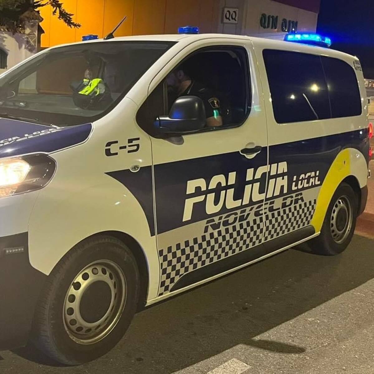 La Policía Local de Novelda reforzará las inspecciones en locales públicos durante las fiestas navideñas