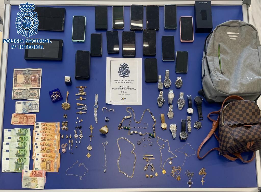 Objetos intervenidos por la Policía Nacional