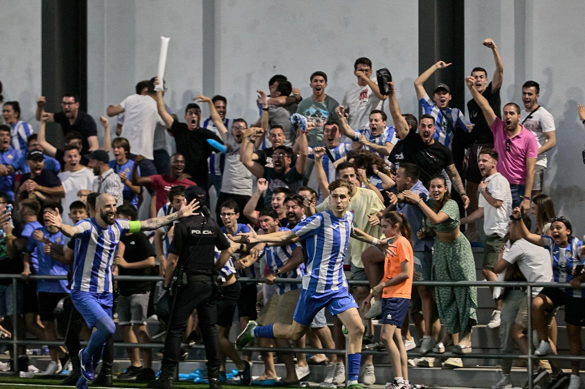 Pere Marco celebra el gol en la final contra el Buñol