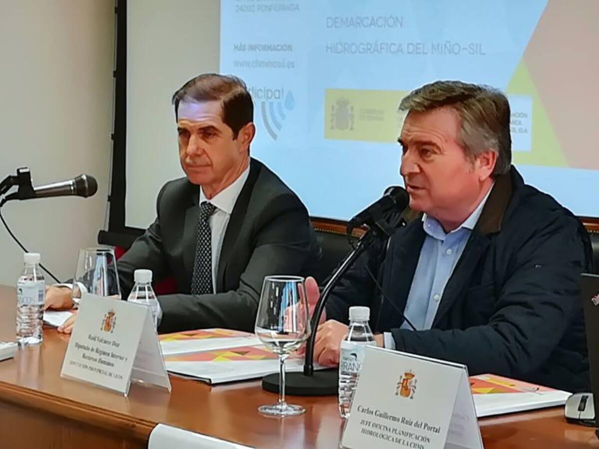 Valcarce pide soluciones para las fugas de agua del regadío del Canal Bajo