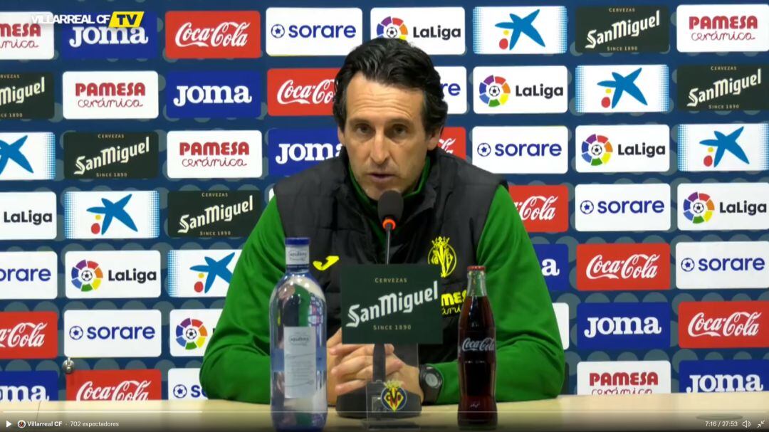 Emery en la reuda de prensa previa al partido frente al Barcelona
