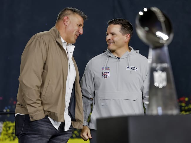 Mike Vrabel y Mike MacDonald, entrenadores de los dos equipos de la Super Bowl