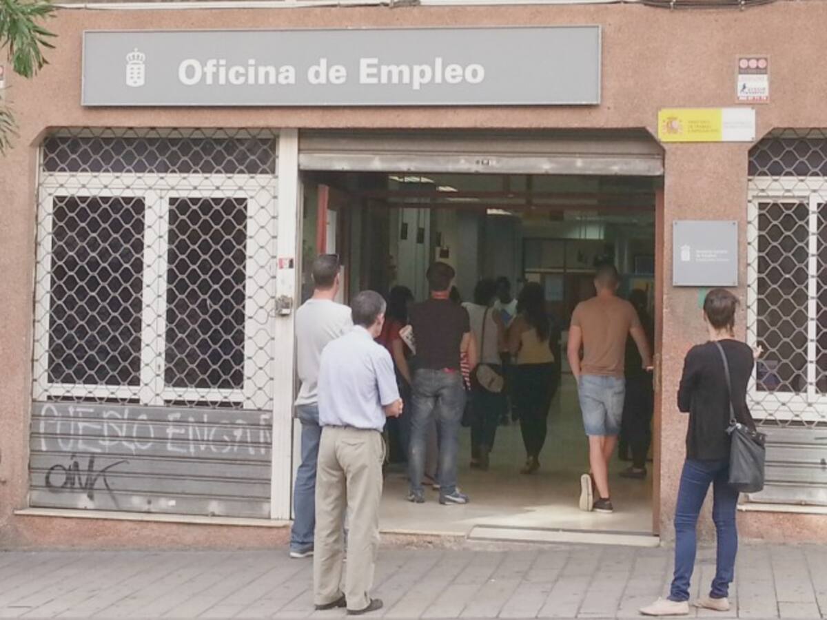 La consejera de Empleo, preocupada por la precariedad laboral en las Islas