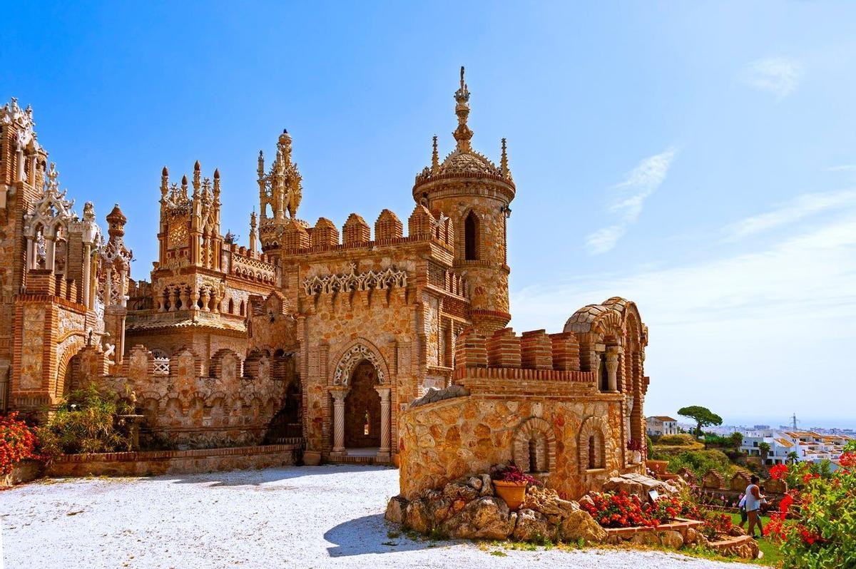 Castillo Monumento ubicado en Benalmádena (Málaga)