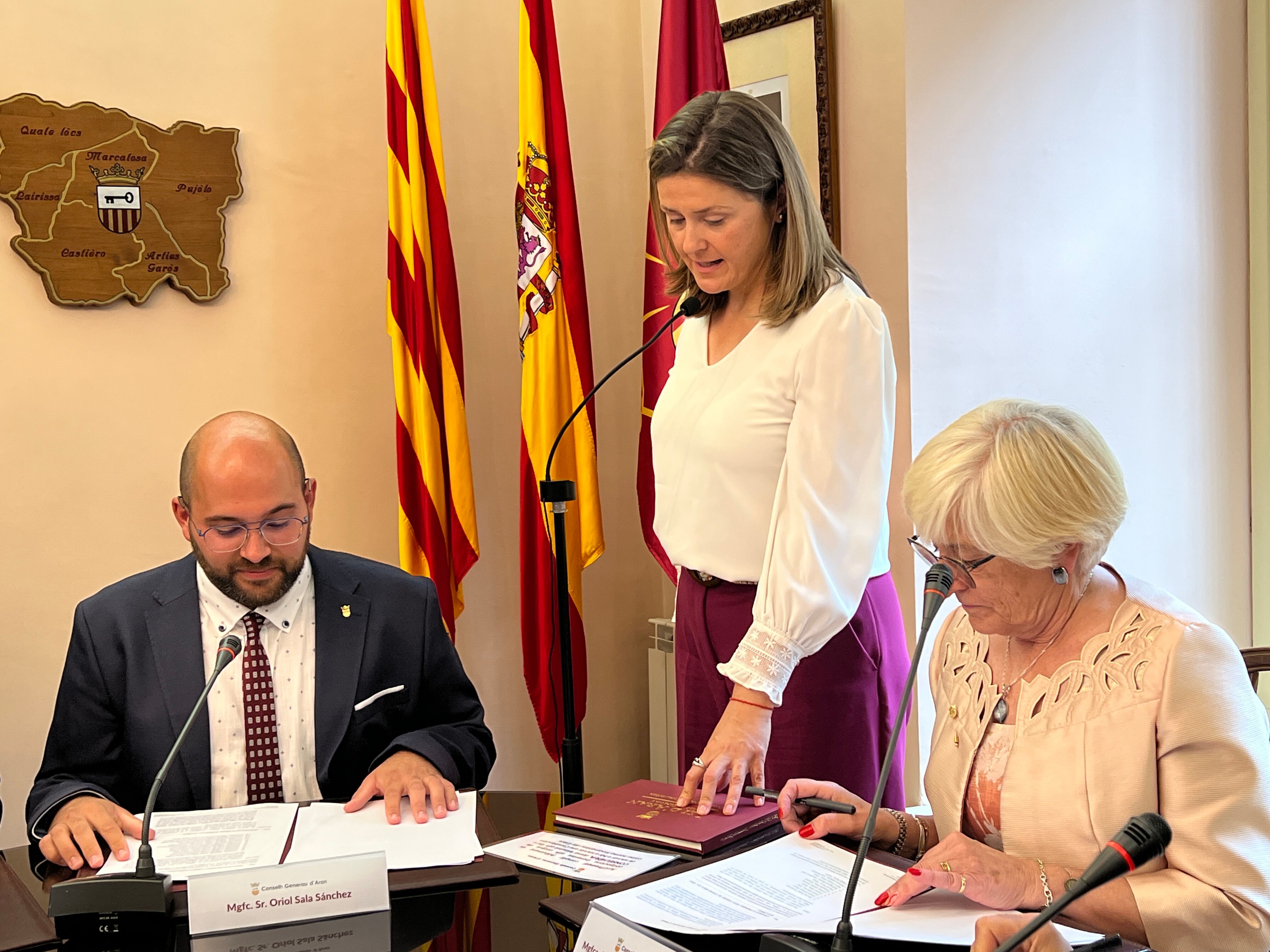 Maria Vergés, Síndica d'Aran, en una foto del mes de juny, jurant el càrrec. Foto: ACN.