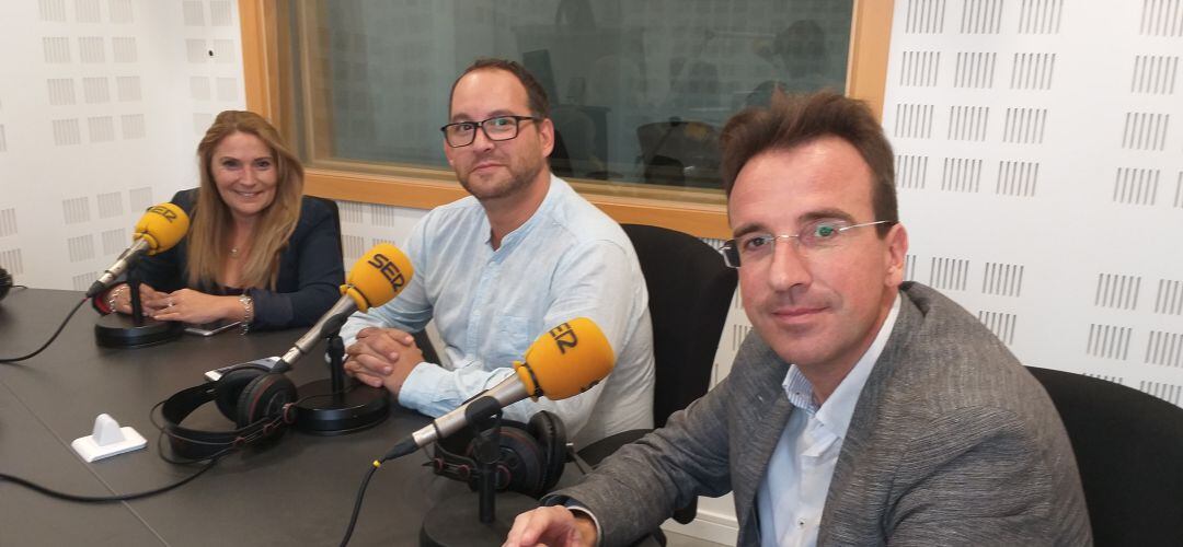 Mónica Cobo (Cs Getafe), Serafín Faraldos (PSOE Valdemoro) y Miguel Ángel Recuenco (PP Leganés) debaten sobre la actualidad