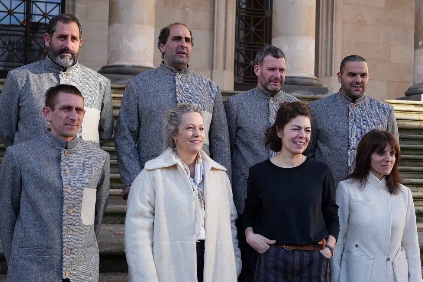 Uniformes de la selección vasca de esquiladores, confeccionados con lana de oveja latxa