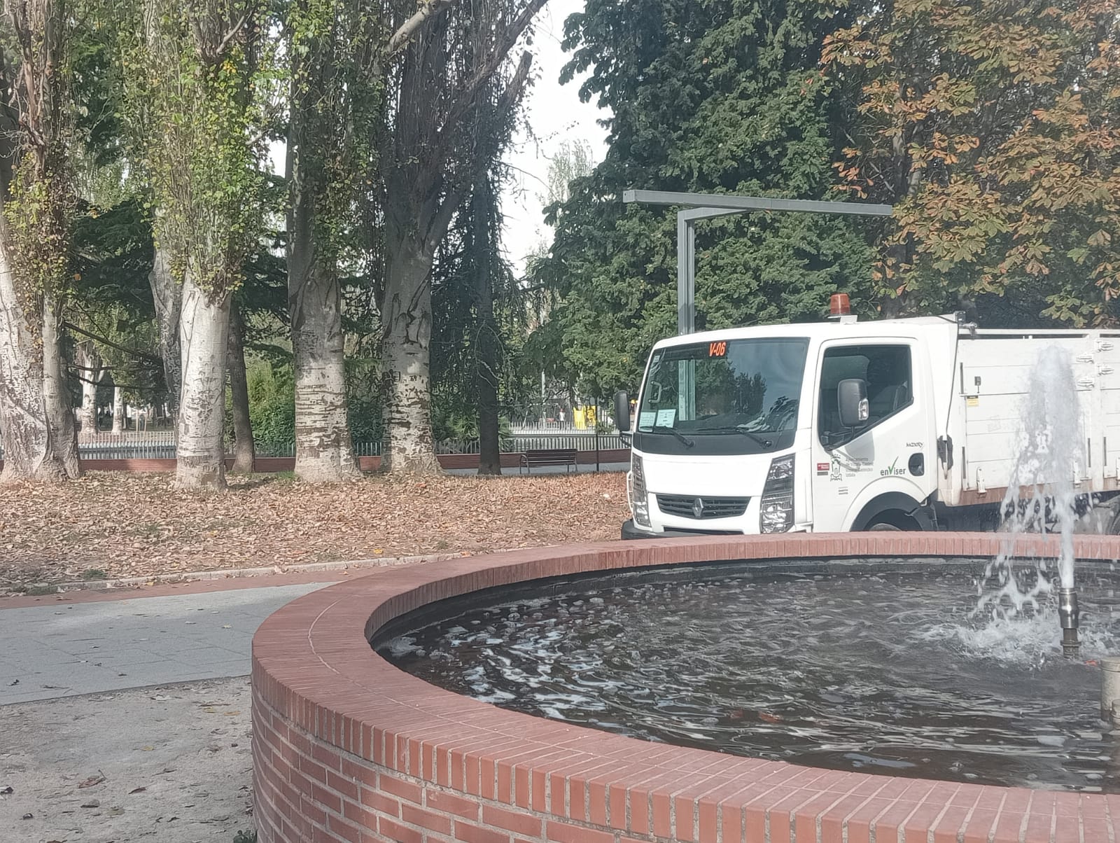 Jardineros de Enviser en el Parque del Norte