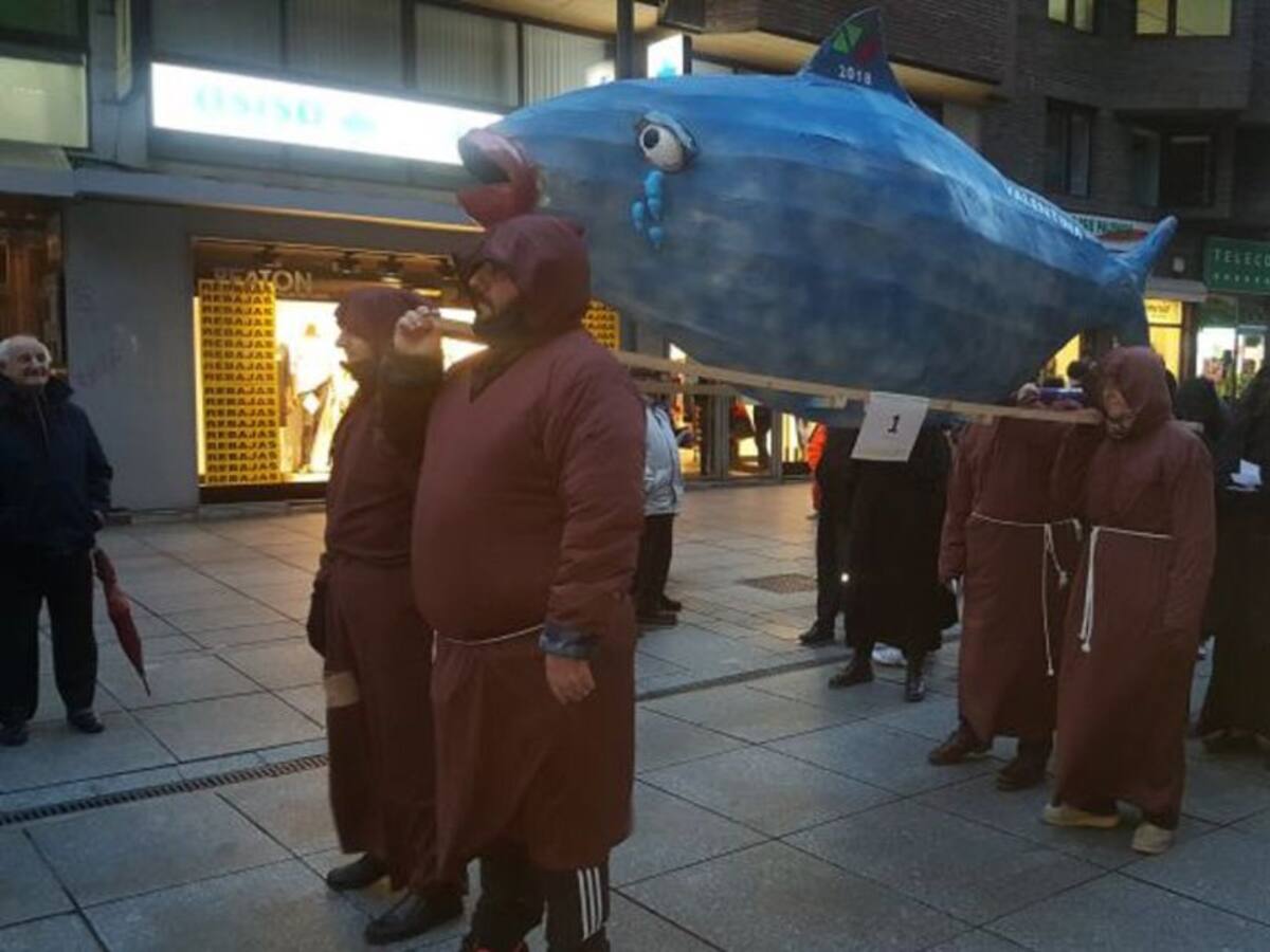 El Entierro de la Sardina de Palencia, en la carpa del Salón