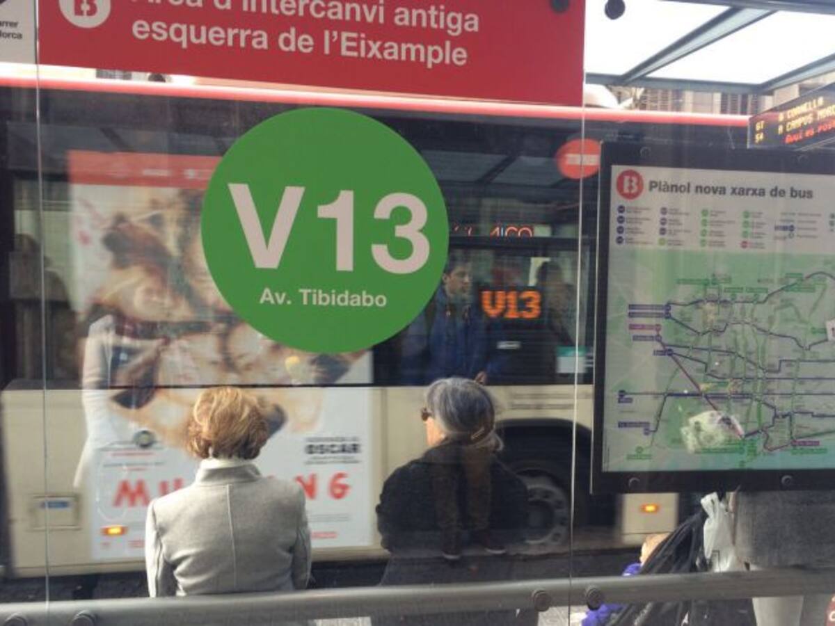 Barcelona estrena tres noves línies d'autobús