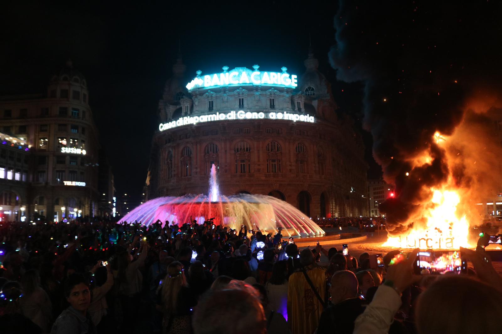 Desfile del Entierro de la Sardina en Génova