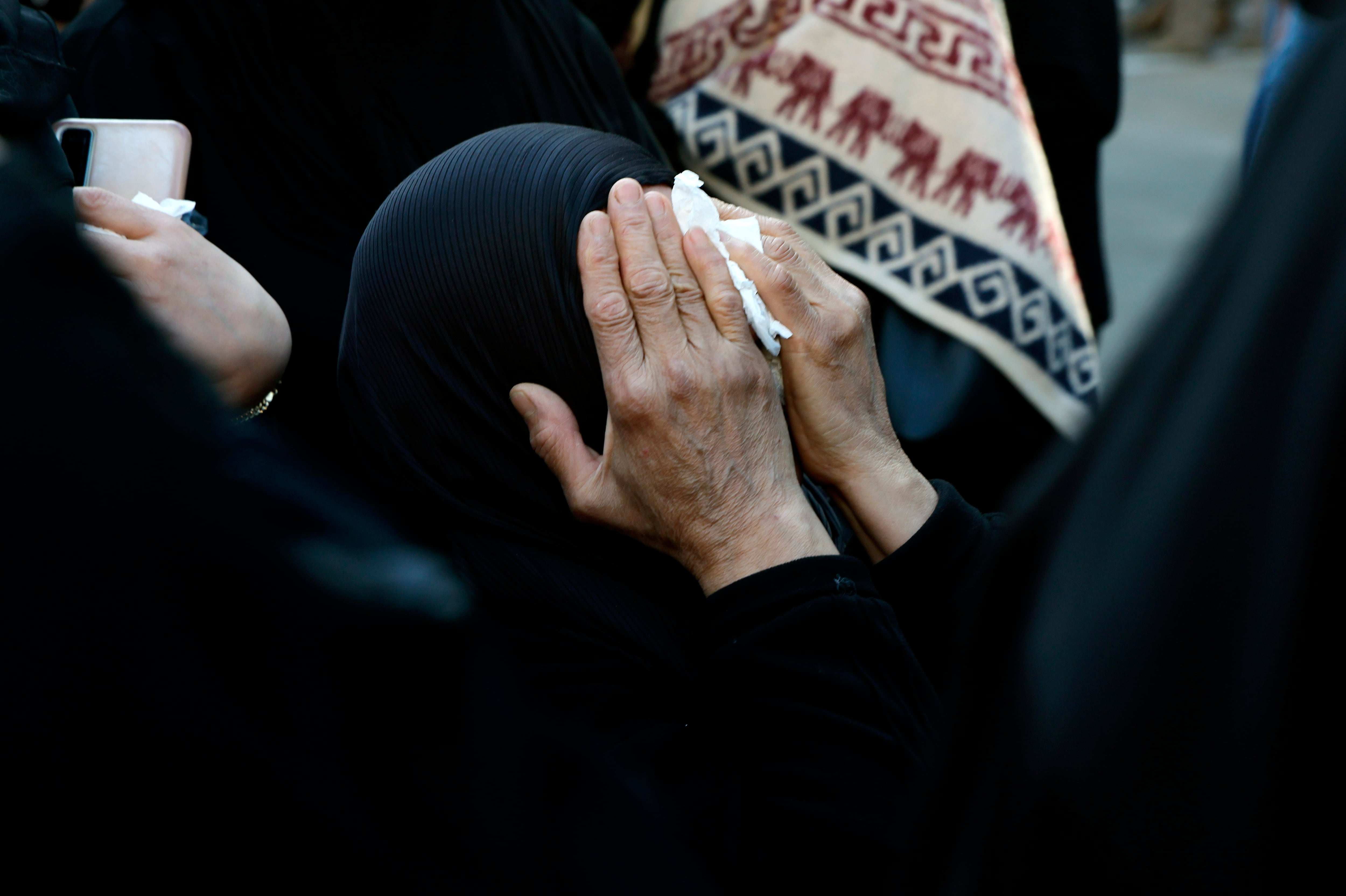 "Ahora somos como los palestinos, solo números, falta humanidad en la mirada de lo que está pasando": los libaneses, ante el asedio indiscriminado de Israel