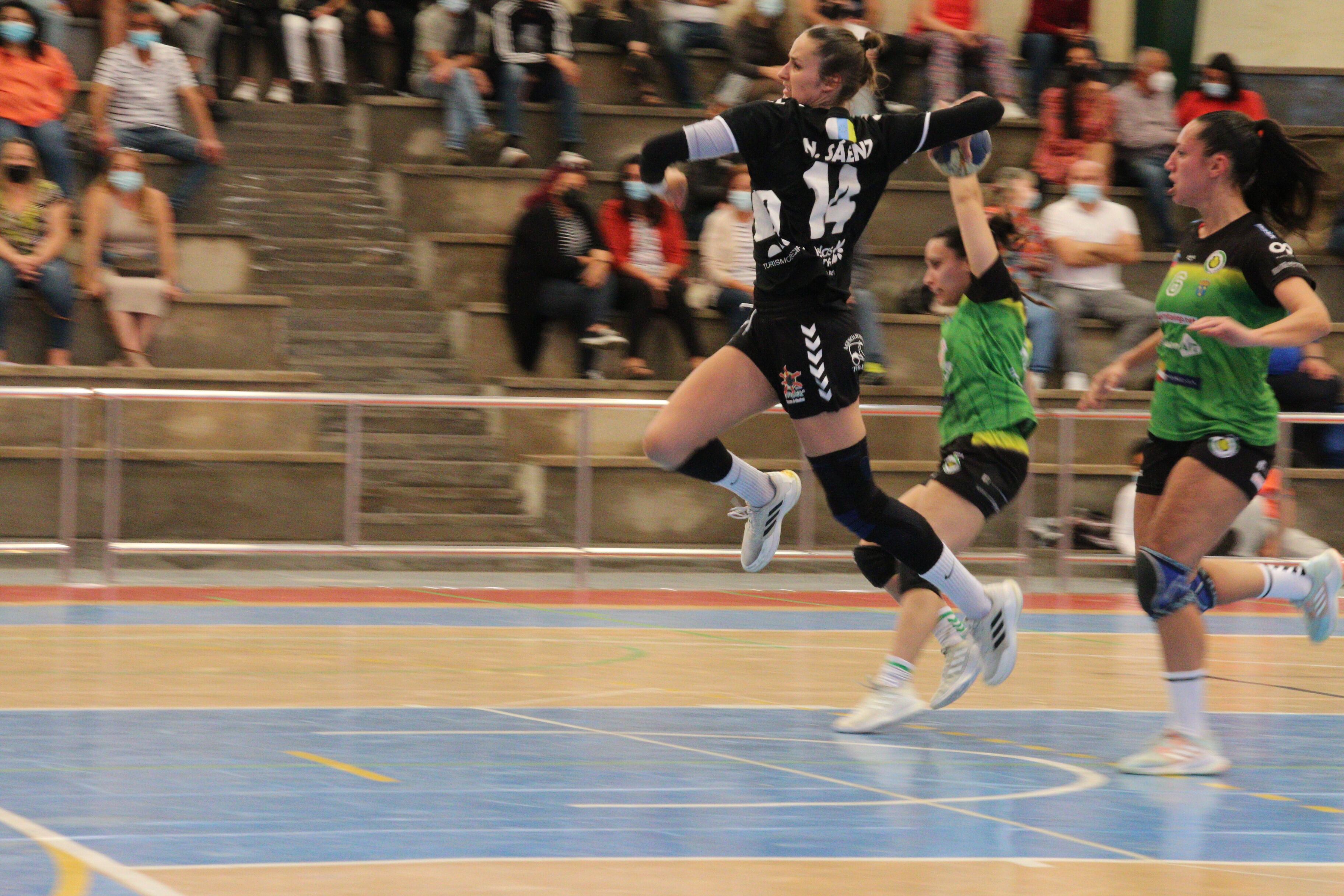 Nagore Sáez durante un partido de la pasada temporada.