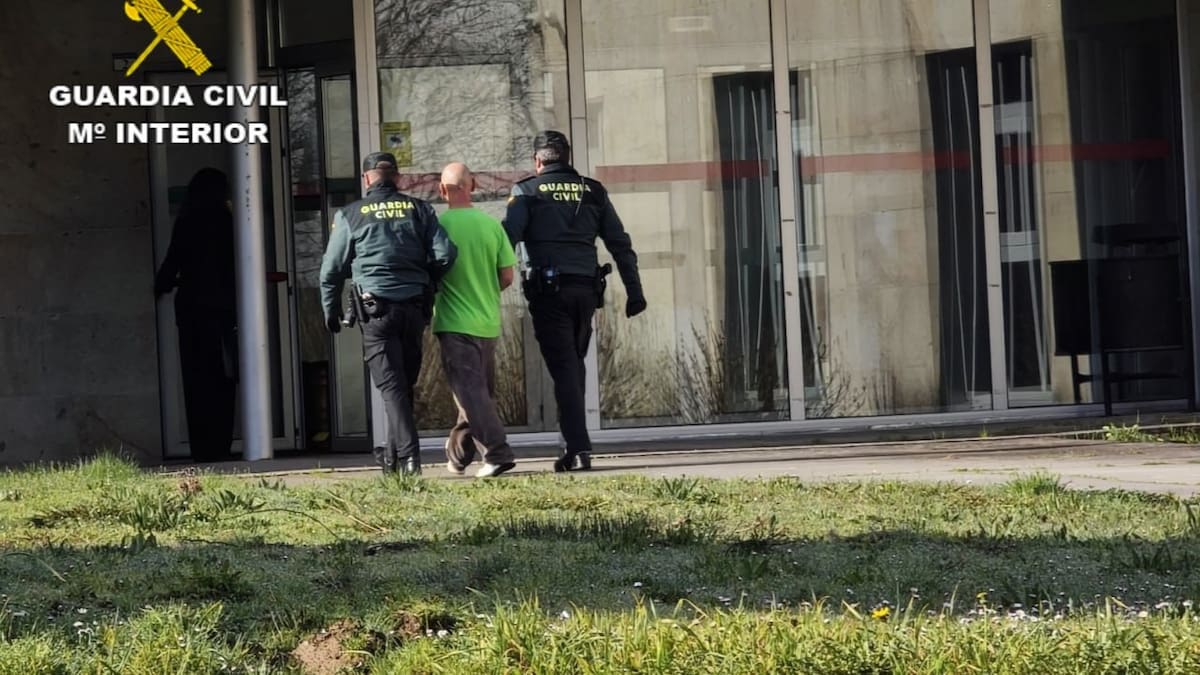 La Guardia Civil detiene a un hombre por delito de robo con violencia e intimidación en un domicilio de Lalín