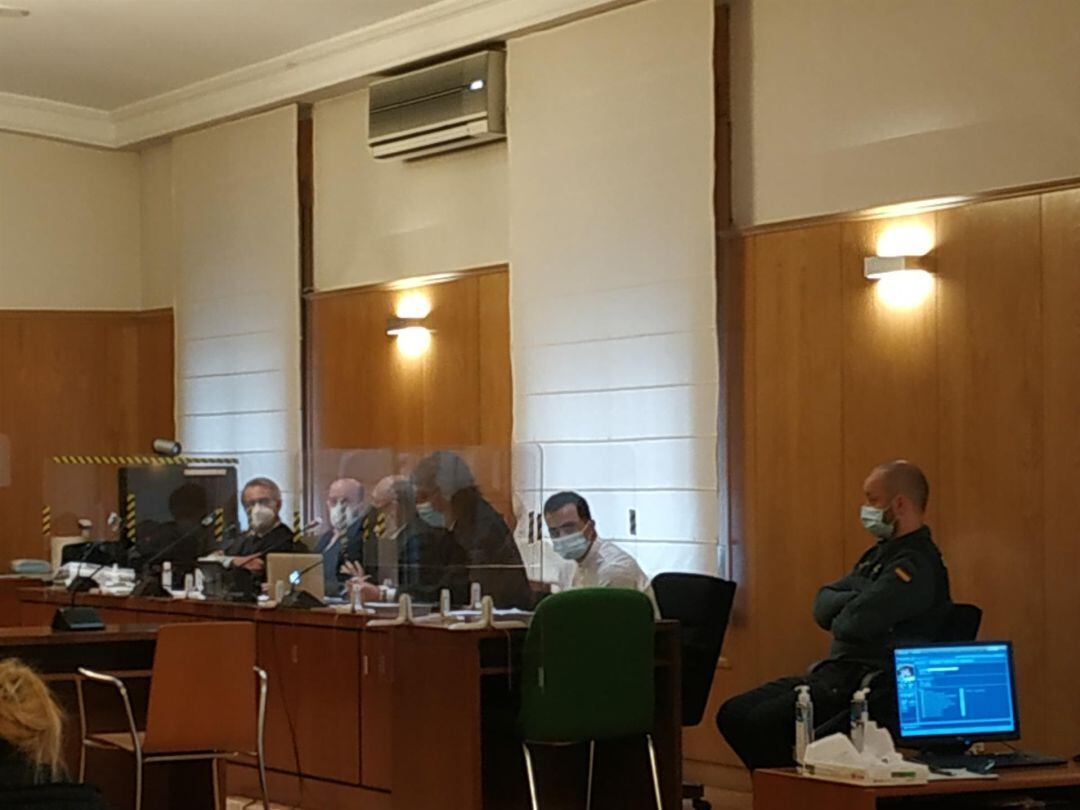 El acusado del crimen de Nava, en una de las sesiones del juicio celebradas en la Audiencia de Valladolid