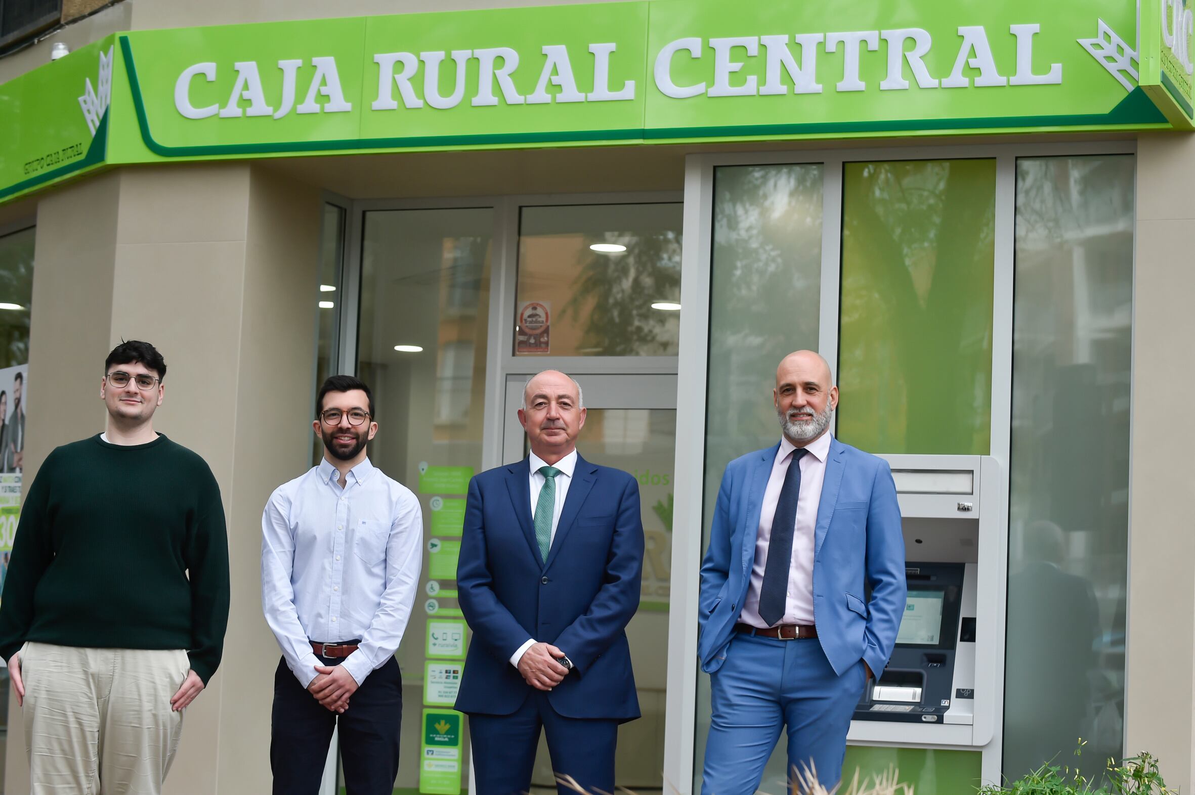 02/03/2026.-EFQ. Murcia , Inauguracion de Caja Rural Central en Av/ Juan Carlos I . Foto: Javier Carrion.