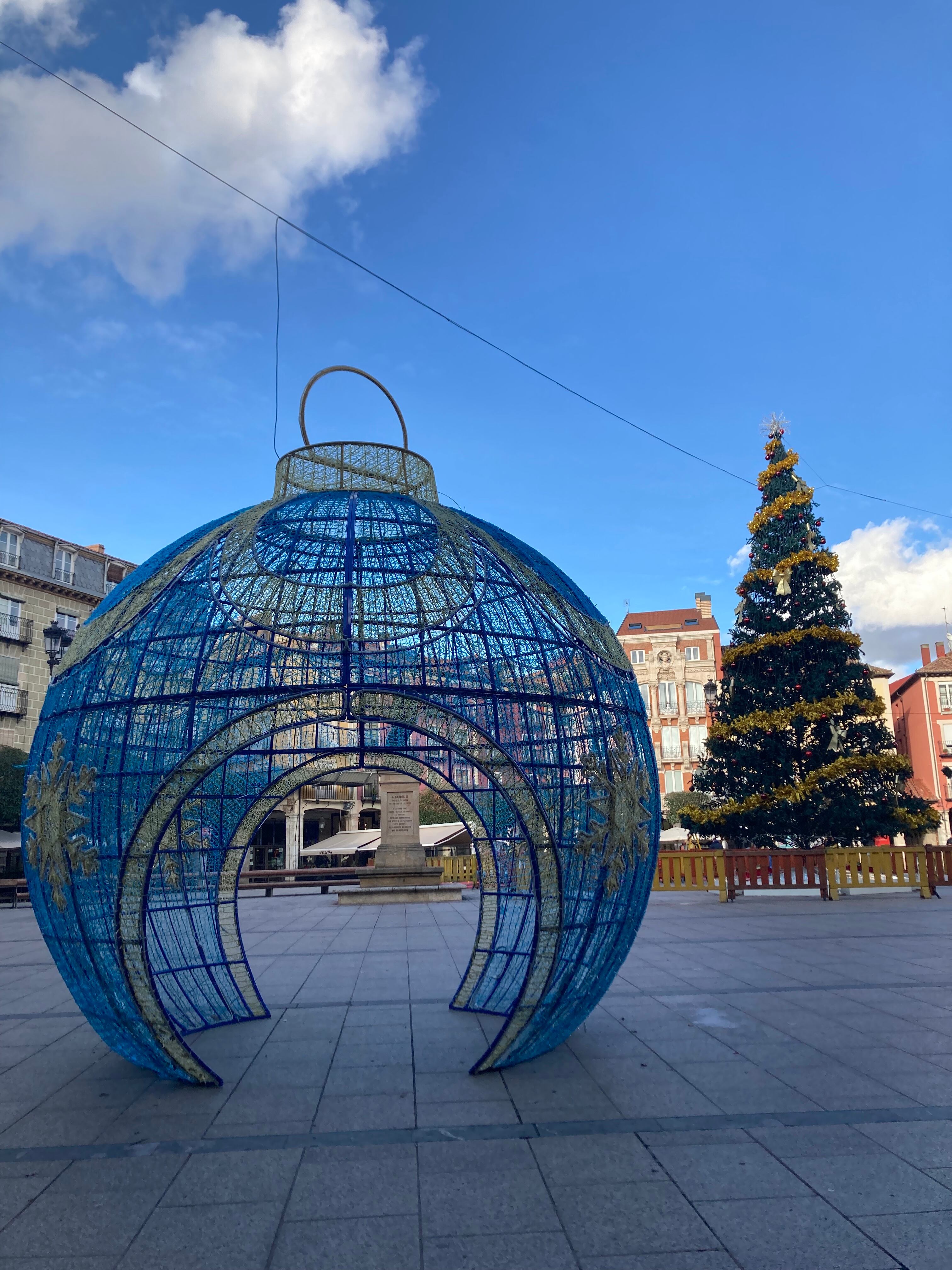 Motivo navideño en la Plaza Mayor de Burgos