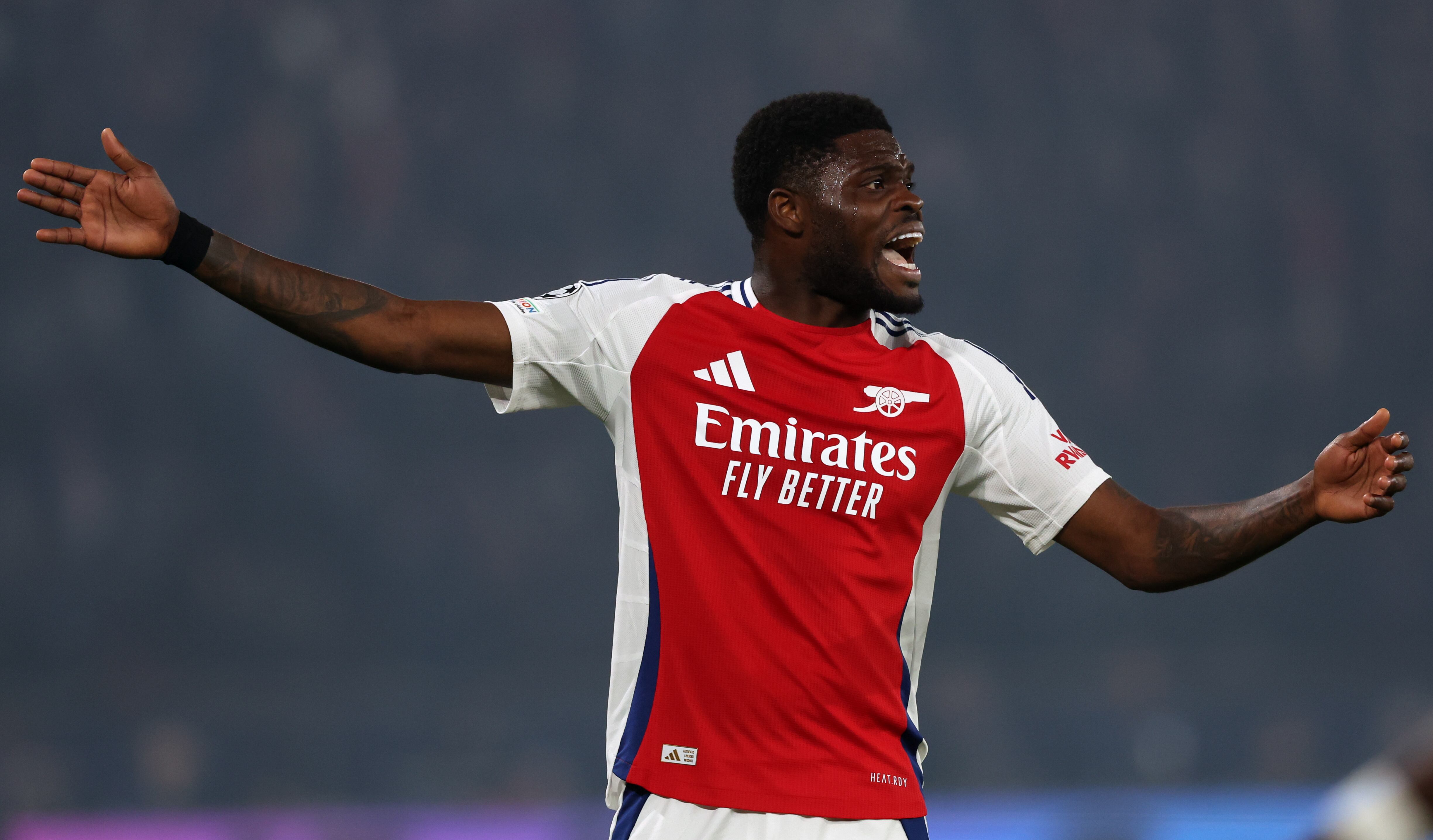 Thomas Partey, durante un partido con el Arsenal