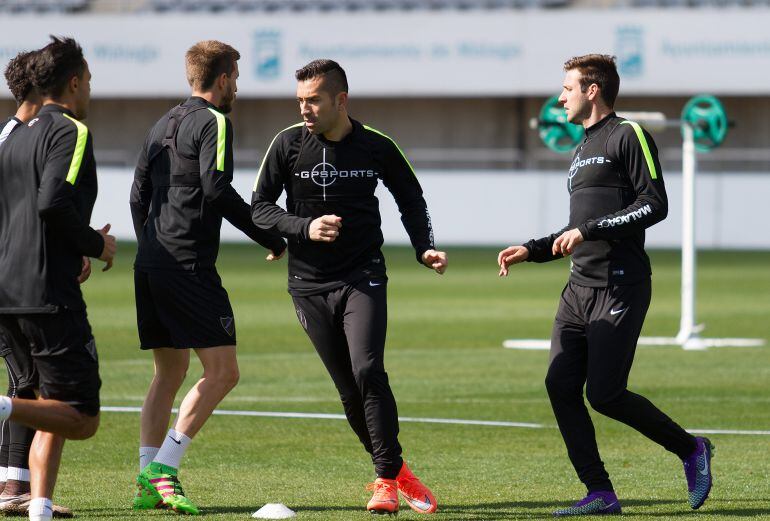 Cop se entrena junto a Charles, Camacho, Recio y Weligton