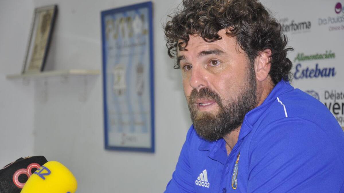 Juan Pedro Ramos tras el partido en Sevilla