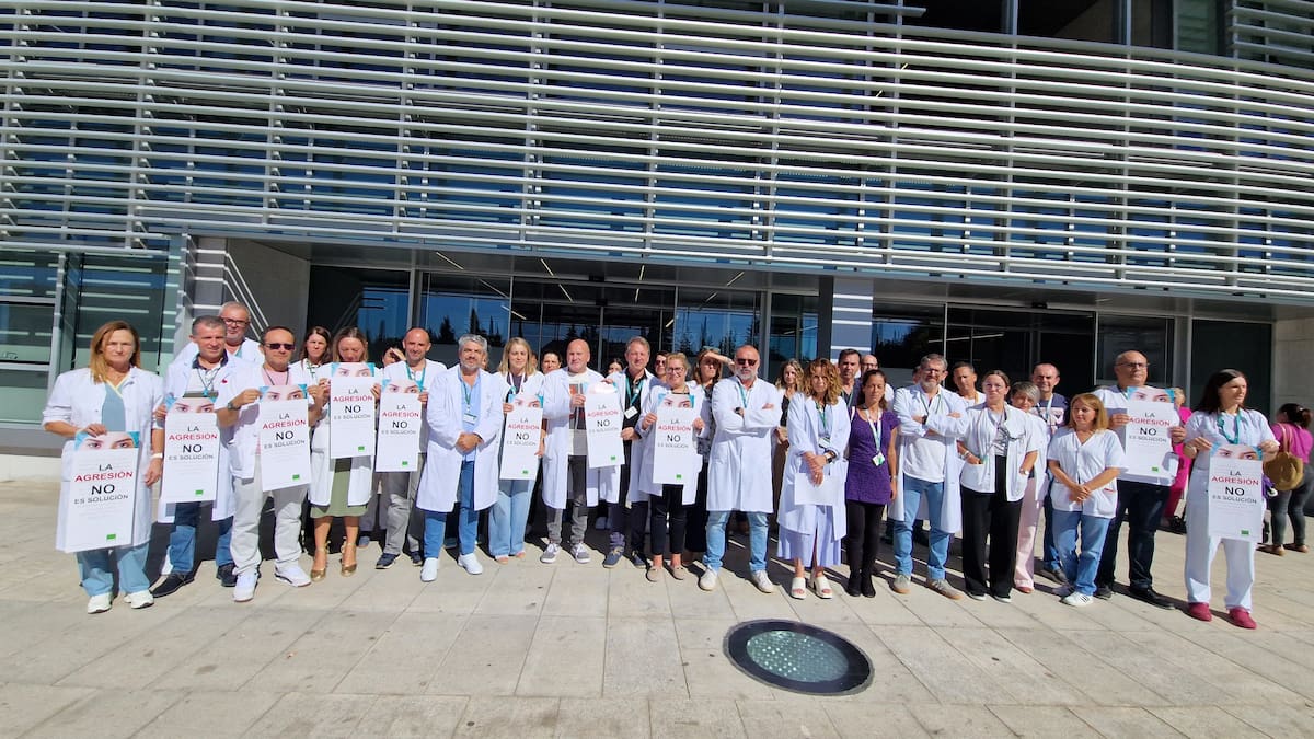 Detenido por patear en la cabeza a un enfermero del hospital de Marbella