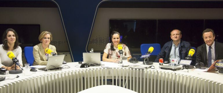 Rita Maestre (Ahora Madrid), Purificación Causapié (PSOE), Elena Jiménez, Miguel Angel Redondo (C&#039;s) e Iñigo Henríquez de Luna. 