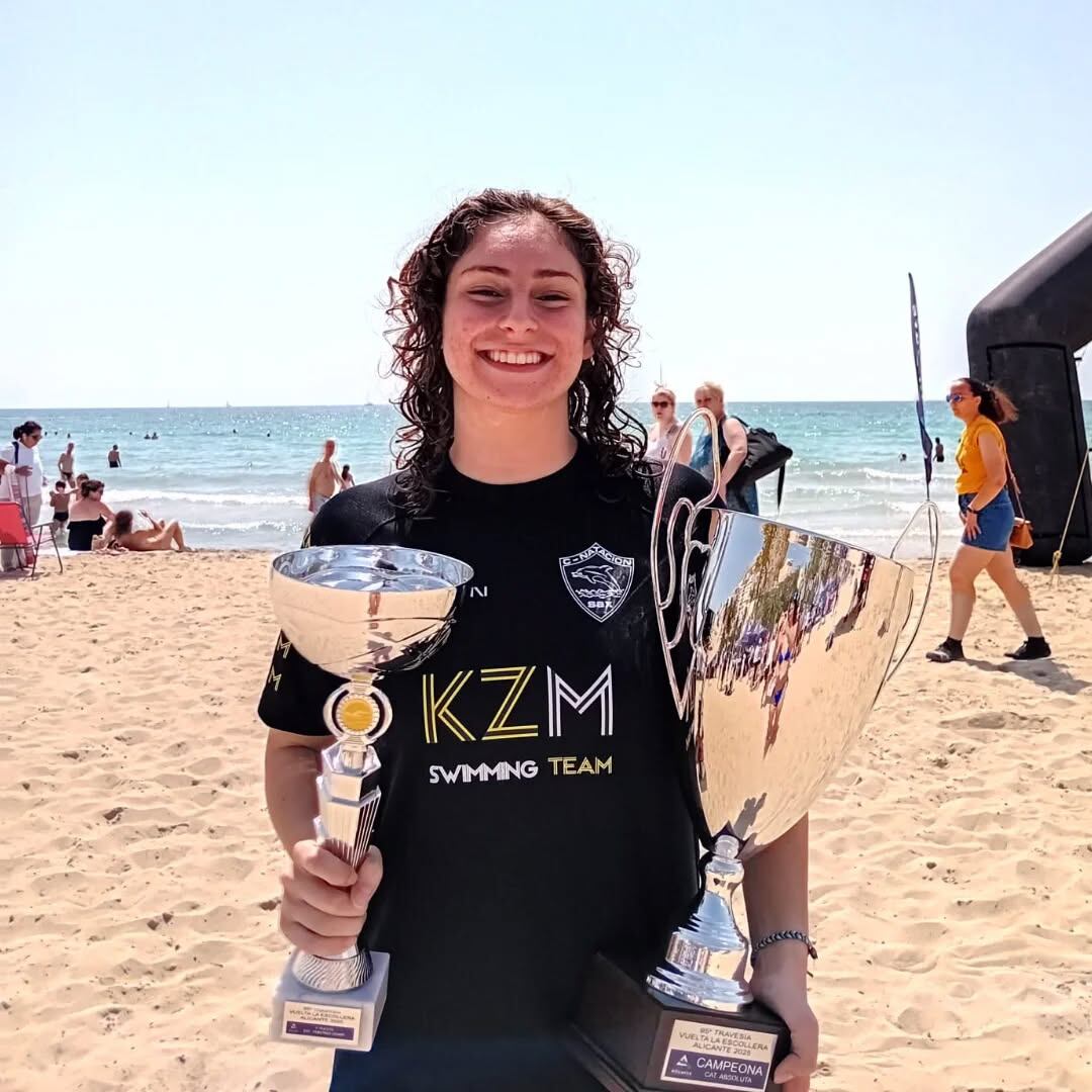 Alba Castaño, nadadora sajeña