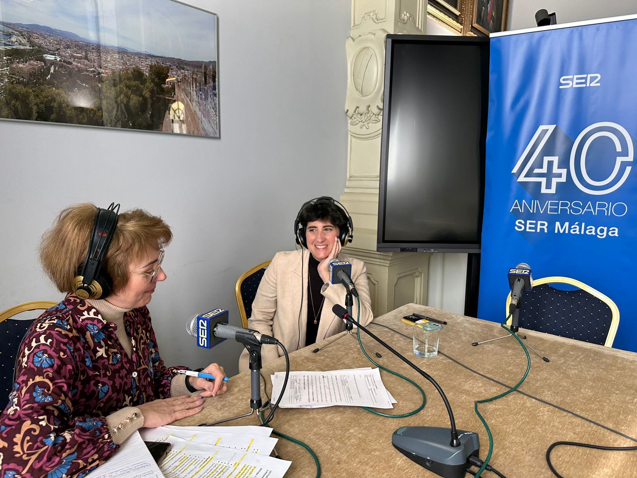 María Jesús Espinosa de los Monteros, directora general de PRISA Audio durante la entrevista en el programa Hoy por Hoy Málaga