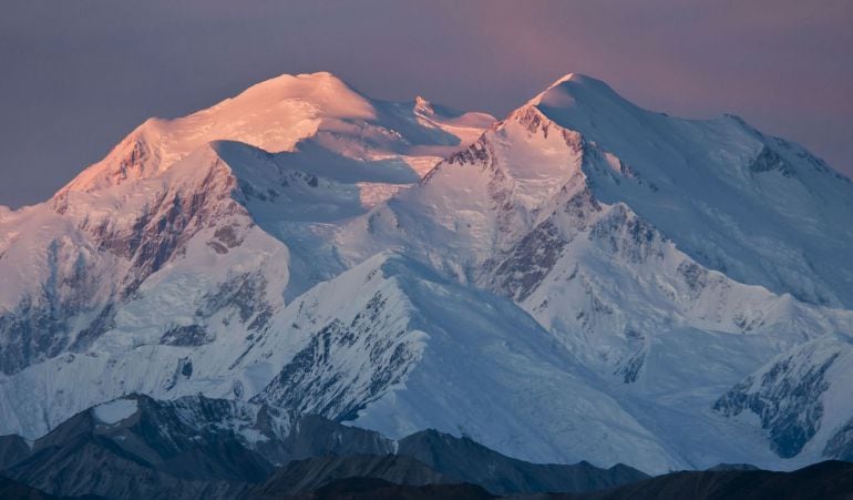 Fotografía del monte McKinley que hoy pasará a llamarse Denali.