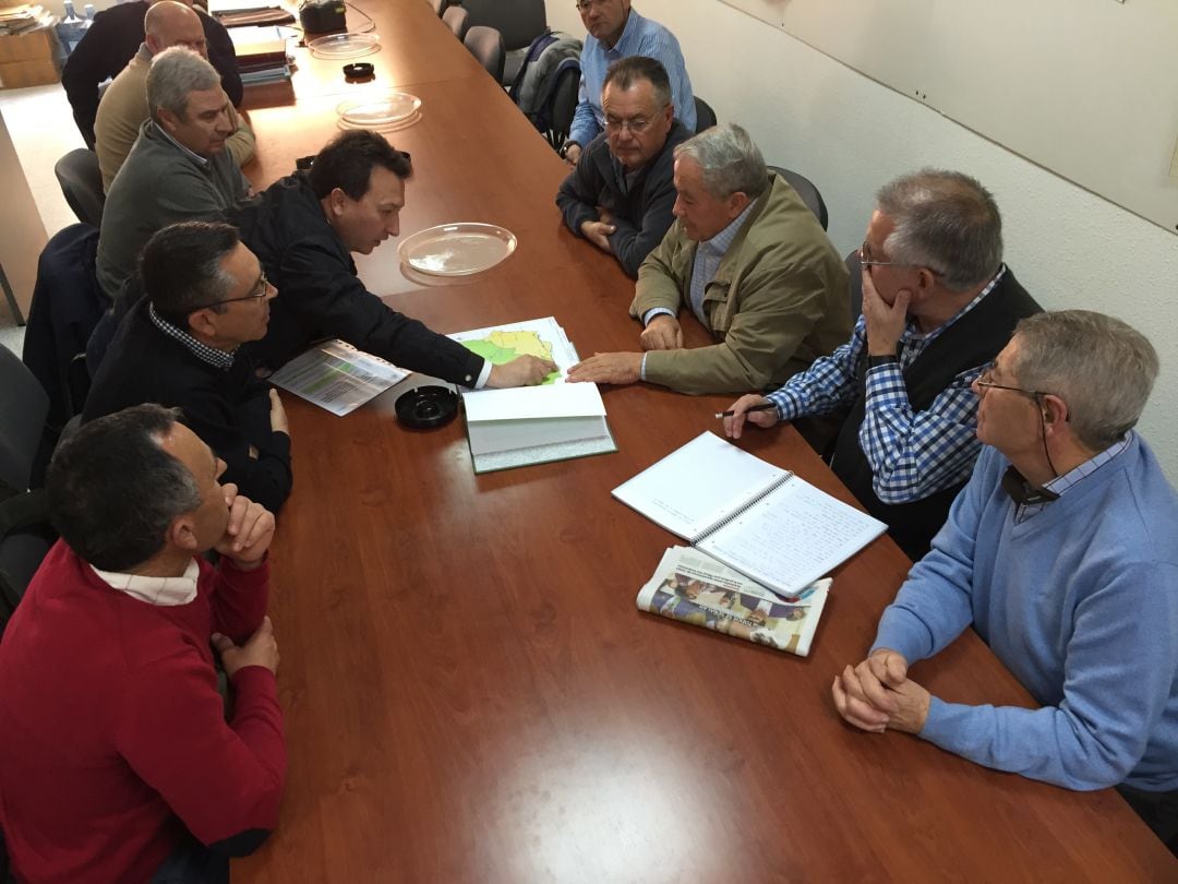 Imagen de archivo de la reunión que mantuvieron los agricultores de Almería y la costa de Granada