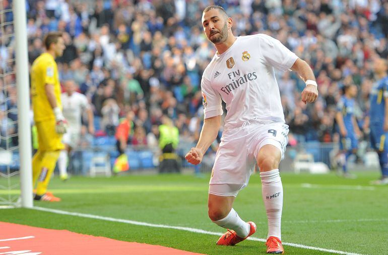 Benzema celebra su gol ante el Getafe