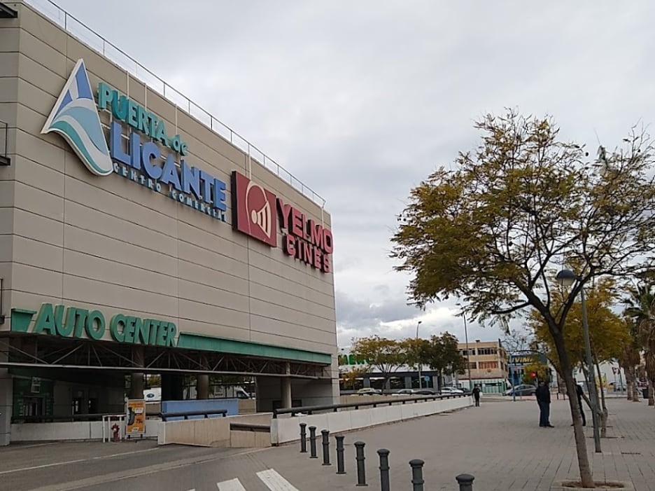 Centro Comercial Puerta de Alicante