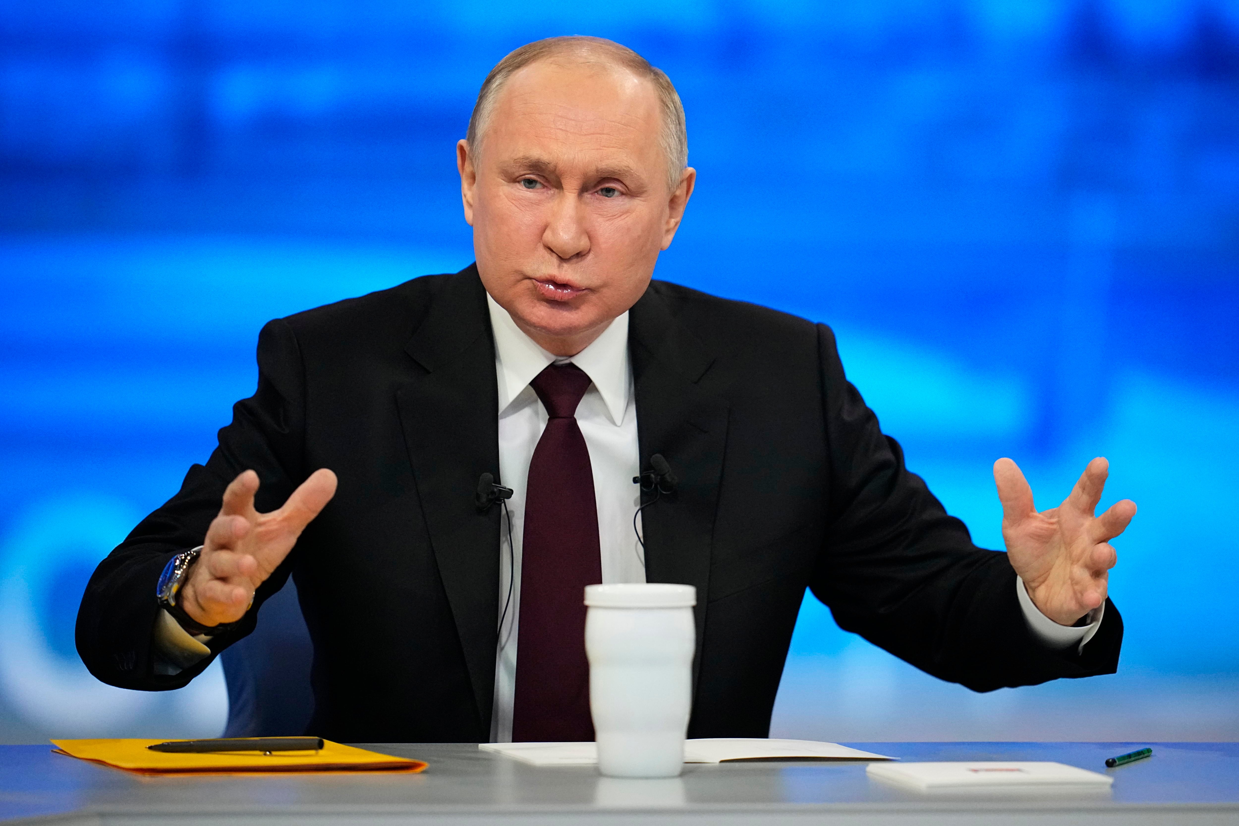 Vladimir Putin, durante la rueda de prensa esta mañana. EFE/EPA/ALEXANDER ZEMLIANICHENKO / POOL