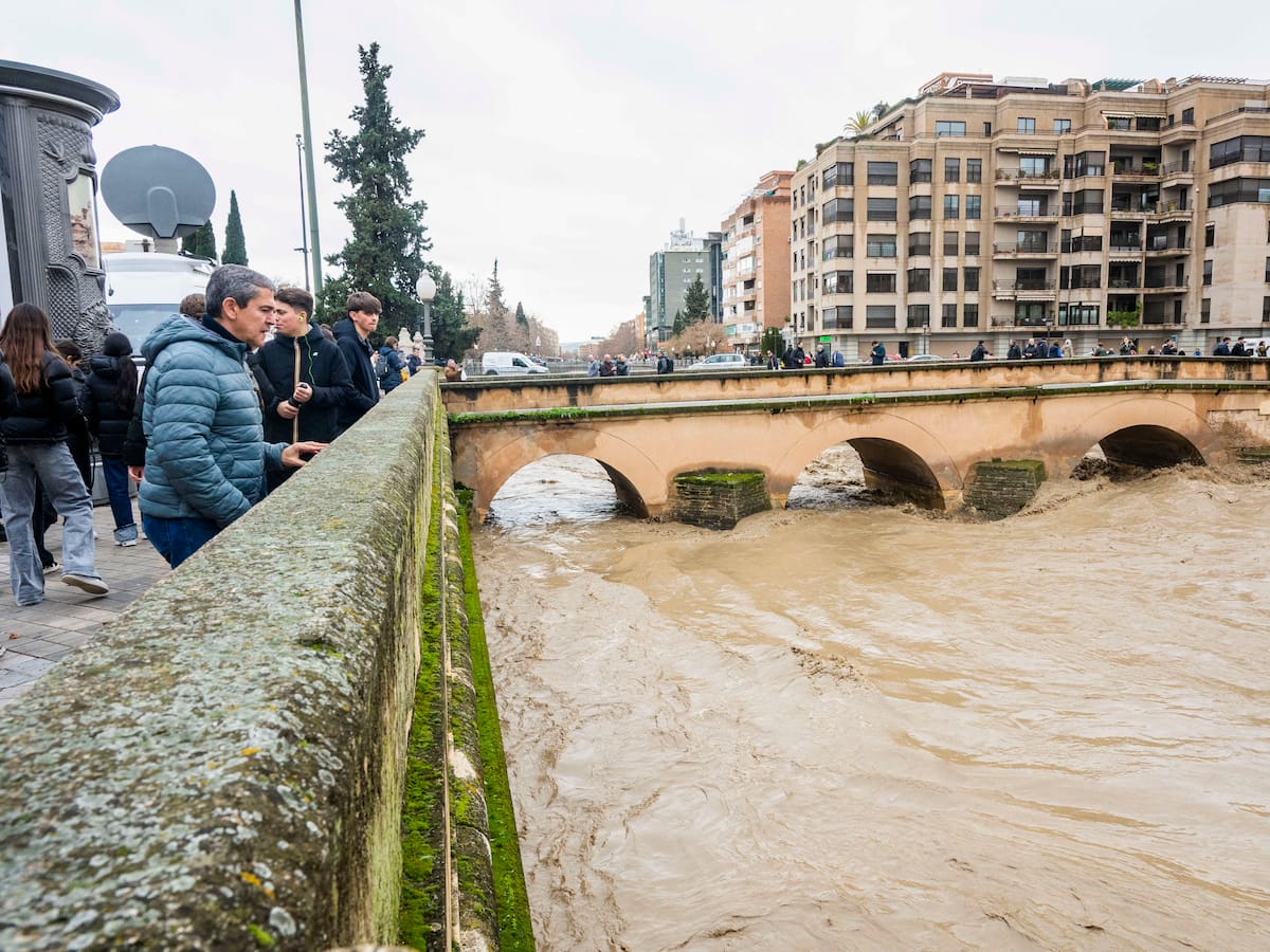 El Ayuntamiento de Granada convoca un pleno urgente para facilitar la reconstrucción tras los temporales