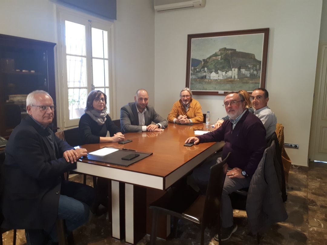 Reunión entre el equipo de gobierno y Cedma.