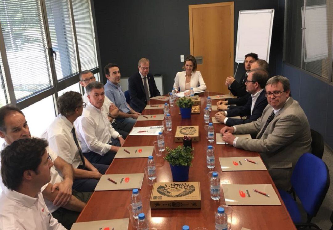 La consellera Àngels Chacón va presidir una reunió amb Comforsa el 22 de juny