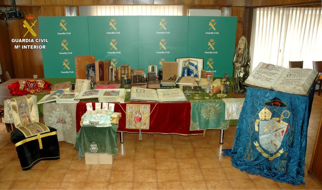 Objetos recuperados por la Guardia Civil