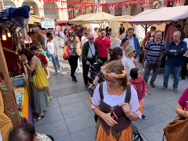 Ambiente del Mercado medieval de Asapme en una anterior edición