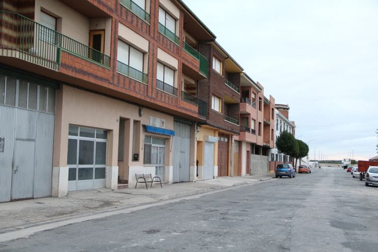 Calle Canteras en el barrio de San Gil objeto de los trabajos de asfaltado