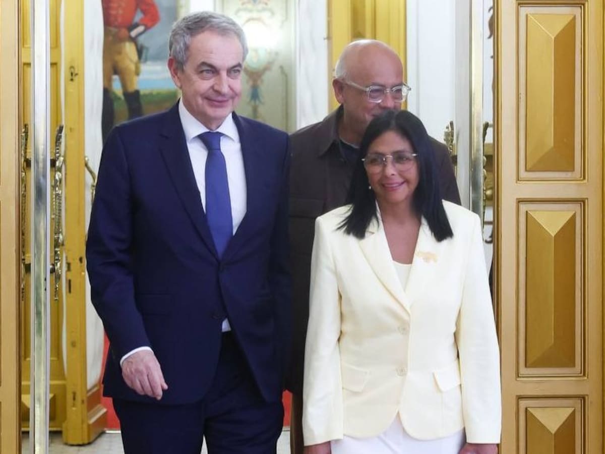 Delcy Rodríguez comparte imágenes de su encuentro con Zapatero en Caracas: "Afianza la hermandad, el diálogo y la solidaridad"