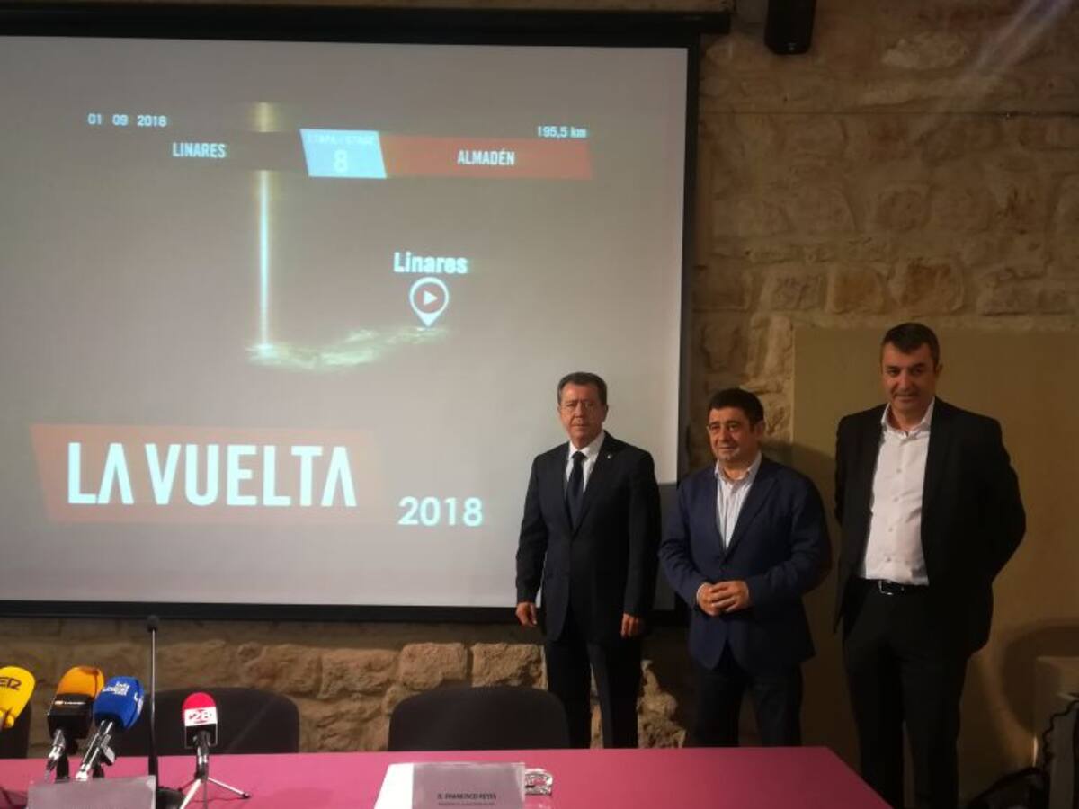 Linares, salida de etapa de la Vuelta Ciclista España