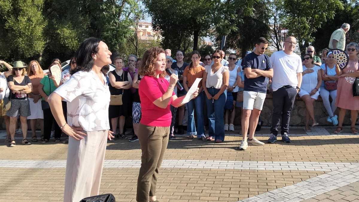 Rafi Crespín en Hornachuelos denuncia la falta de atención médica