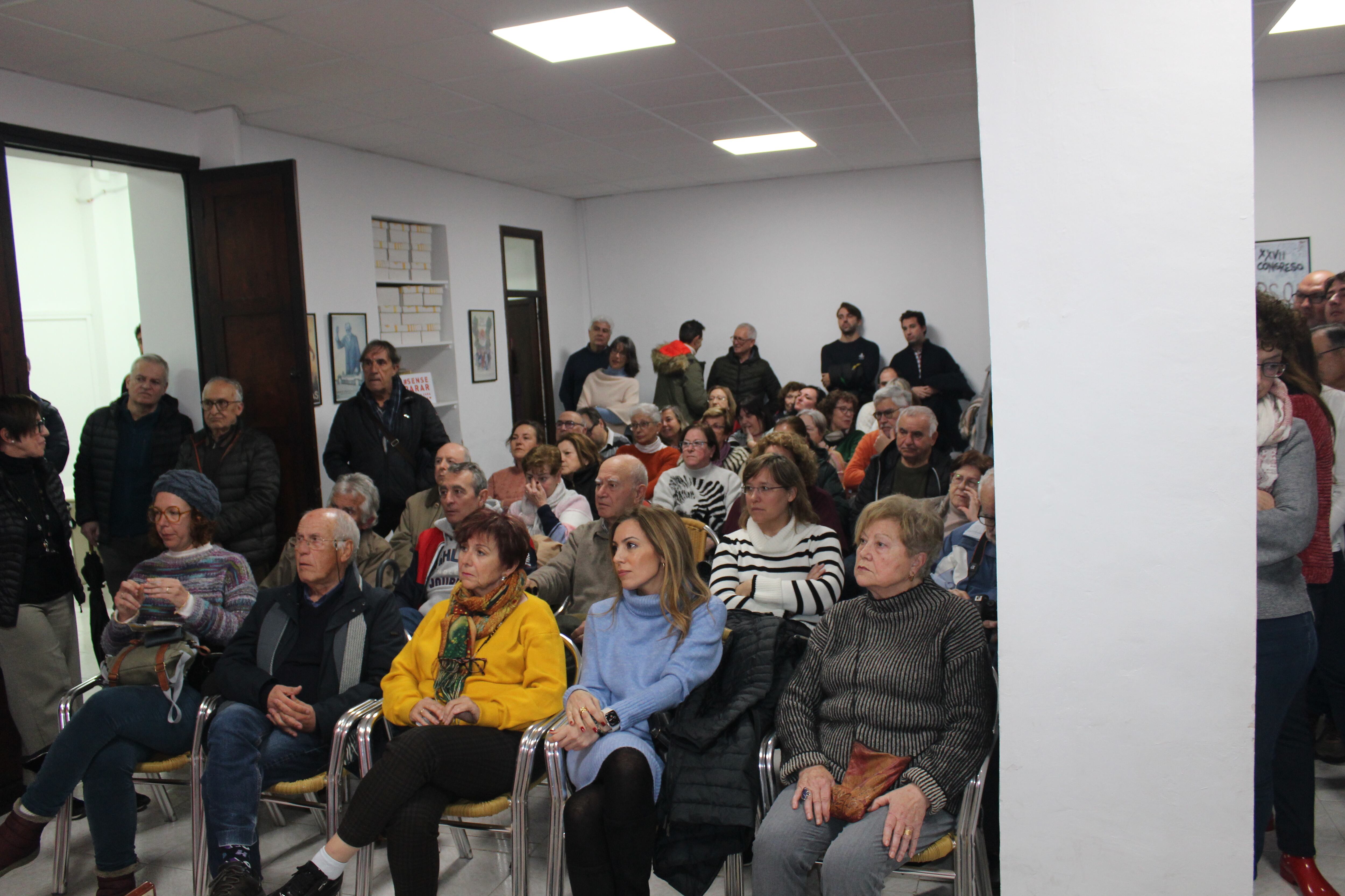 Asamblea extraordinaria en la Casa del Poble del PSPV-PSOE de Dénia.