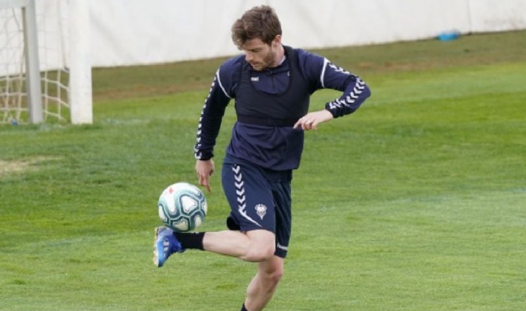 Diego Caballo, durante un entrenamiento