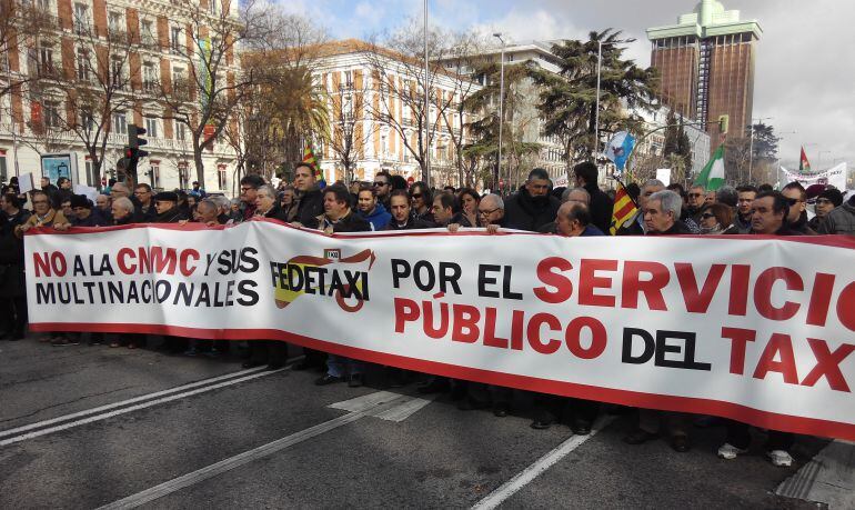 Cabecera de la manifestación de los taxistas