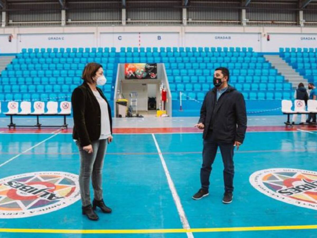 El pabellón de Titerroy estrenará 500 butacas en sus gradas