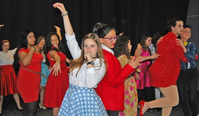 Los alumnos parleños vuelven a protagonizar obras clásicas y modernas en el festival de teatro